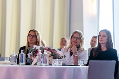 Zastępczyni dyrektora GUP Angelika Misiewicz, kierownik Centrum Kariona Chamier-Ciemińska oraz jej zastępczyni Magdalena Jurczyńska